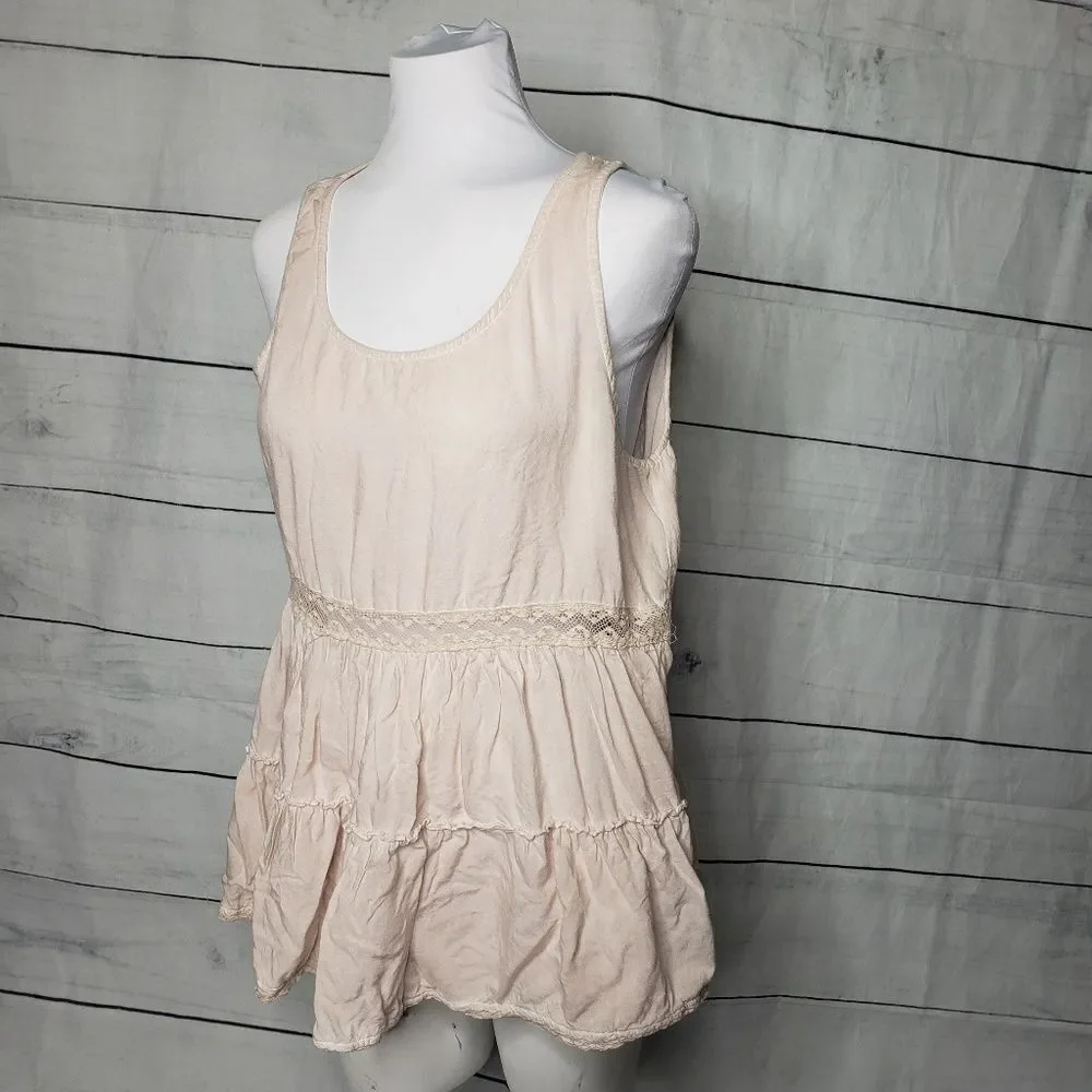 3/$25 Entro baby pink sleeveless tunic top  m